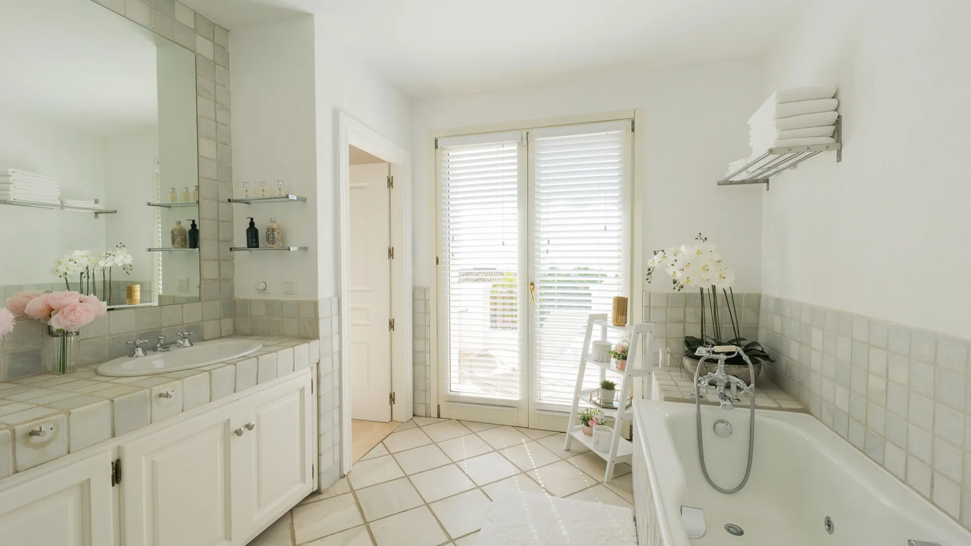 Villa with 4 bedrooms for sale in Paraiso Medio