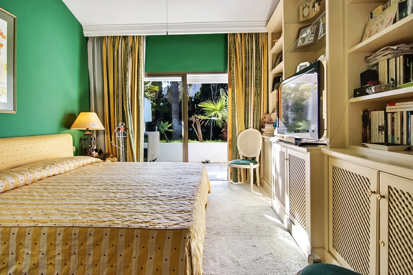 Buy 3 bedrooms penthouse in Jardines de las Fuentes