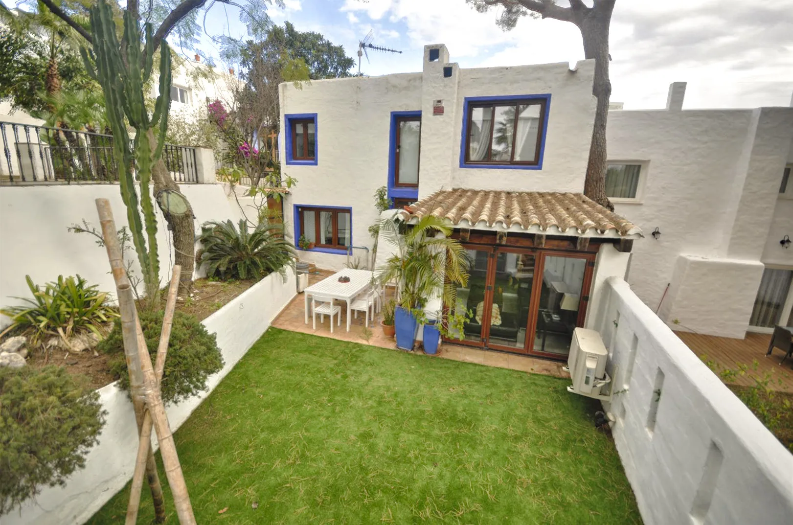 Adosado en venta en Balcones de Sierra Blanca de 3 dormitorios