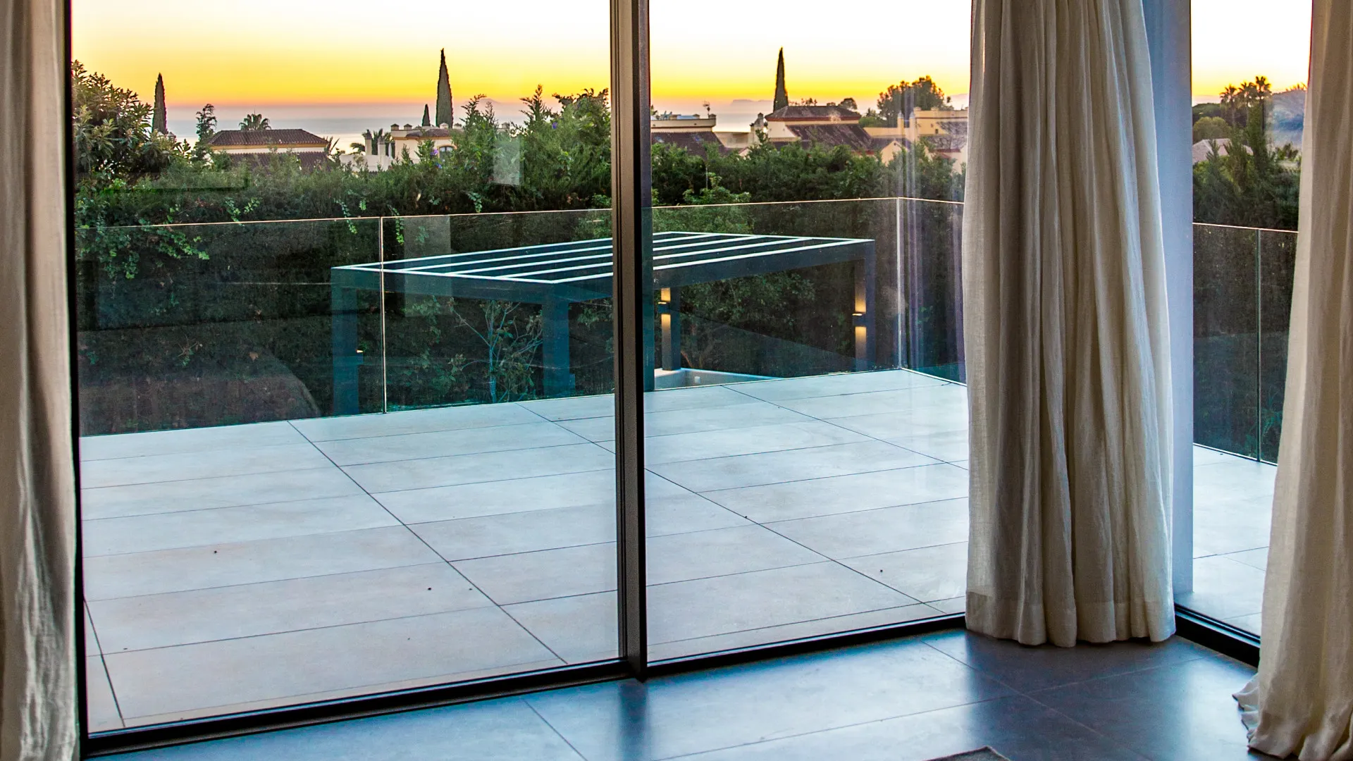 For sale Nagüeles 5 bedrooms villa