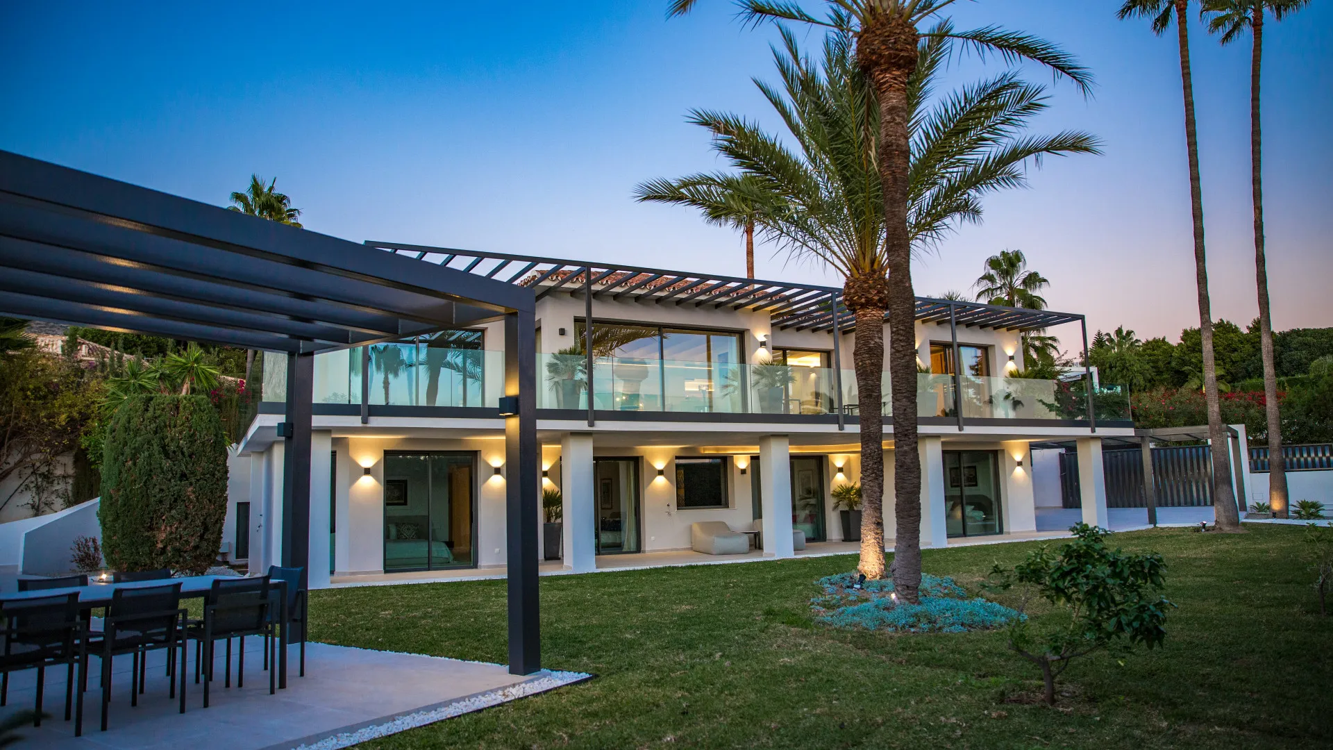 For sale Nagüeles 5 bedrooms villa