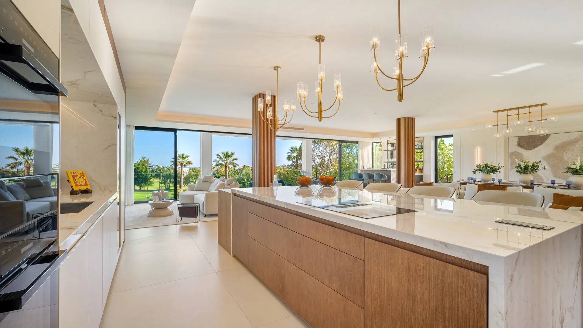 For sale Los Naranjos villa with 6 bedrooms