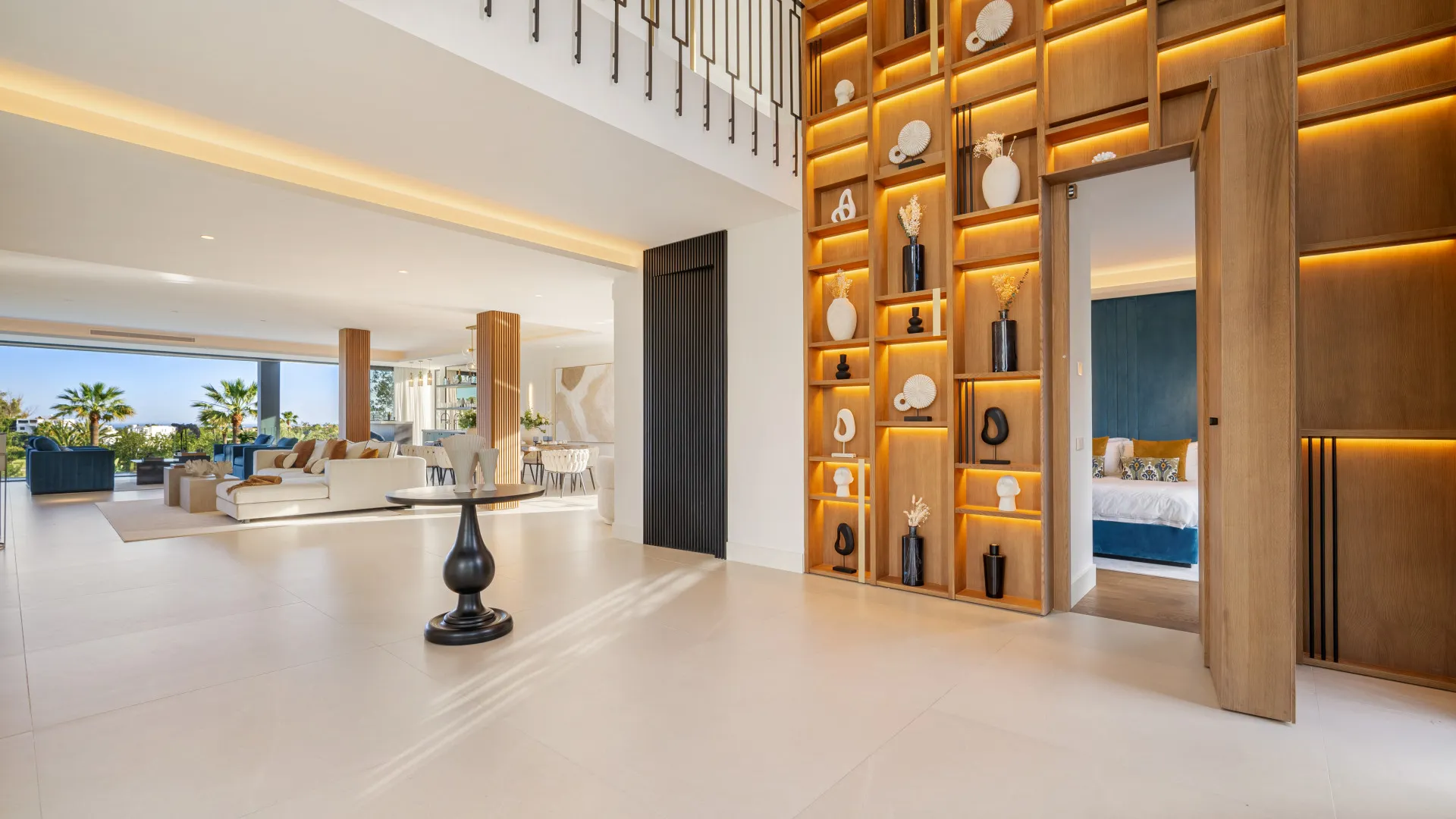 For sale Los Naranjos villa with 6 bedrooms