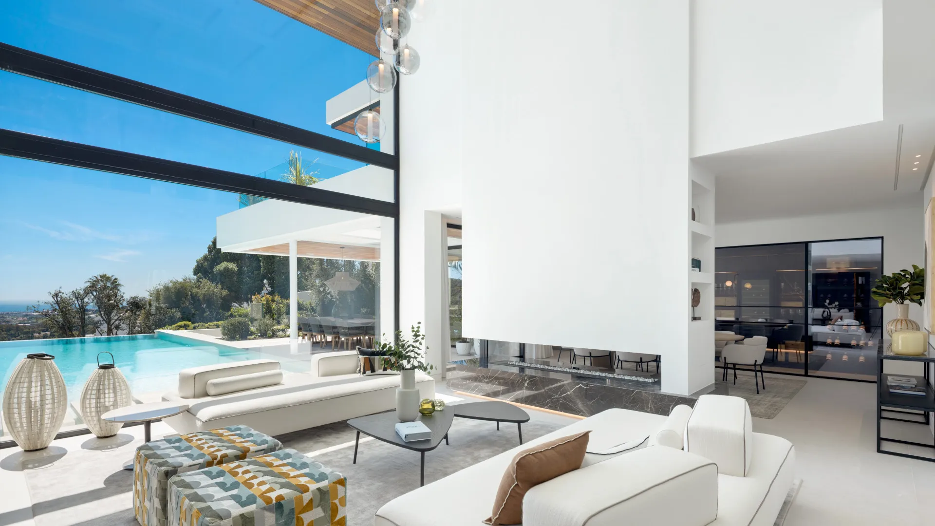 For sale villa with 6 bedrooms in Lomas de La Quinta