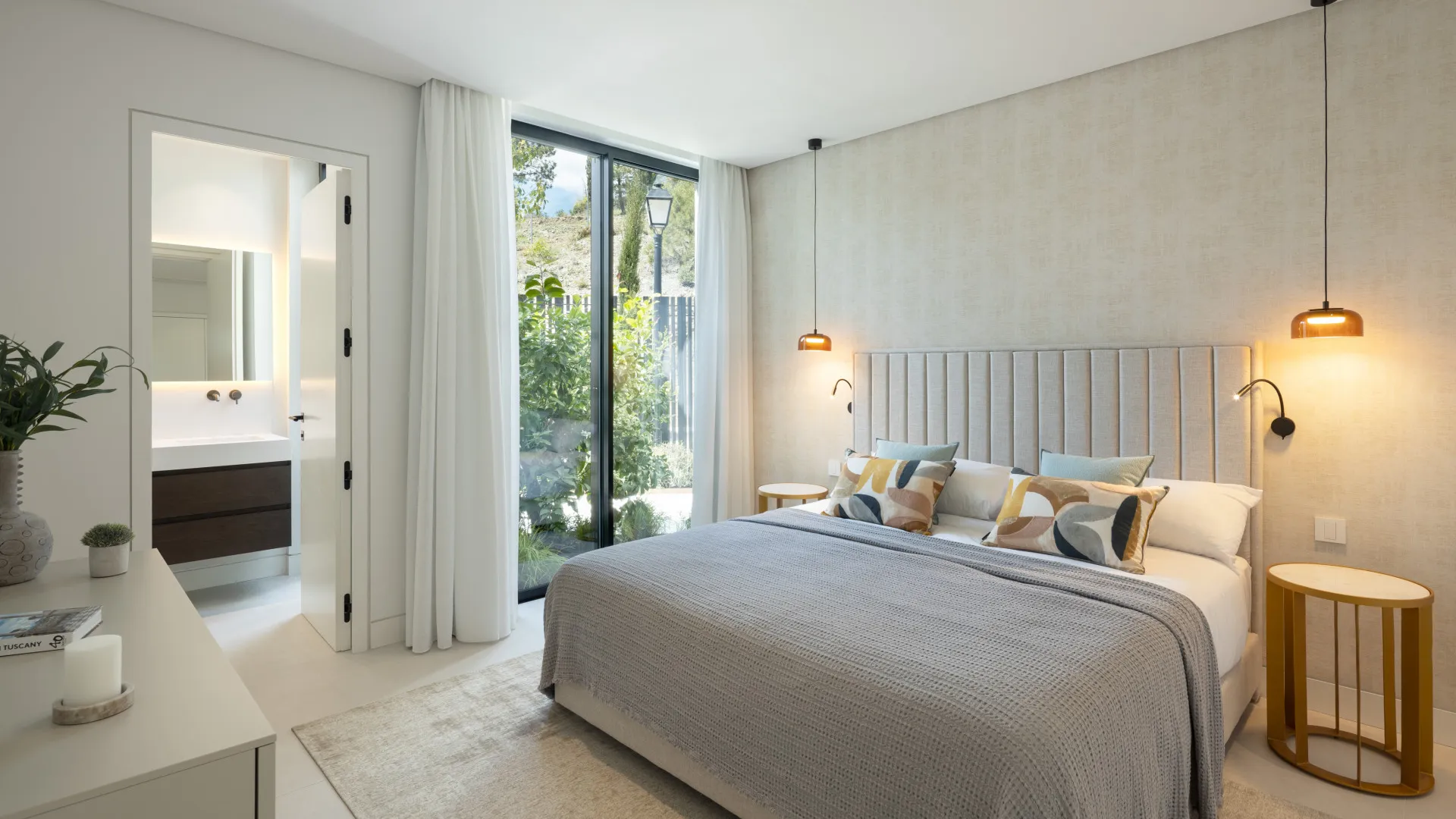 For sale villa with 6 bedrooms in Lomas de La Quinta