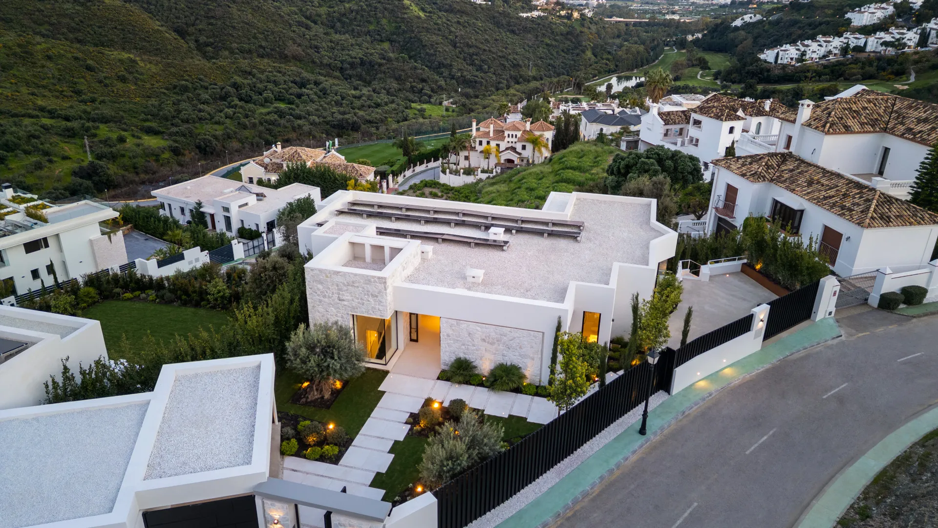 For sale villa with 6 bedrooms in Lomas de La Quinta