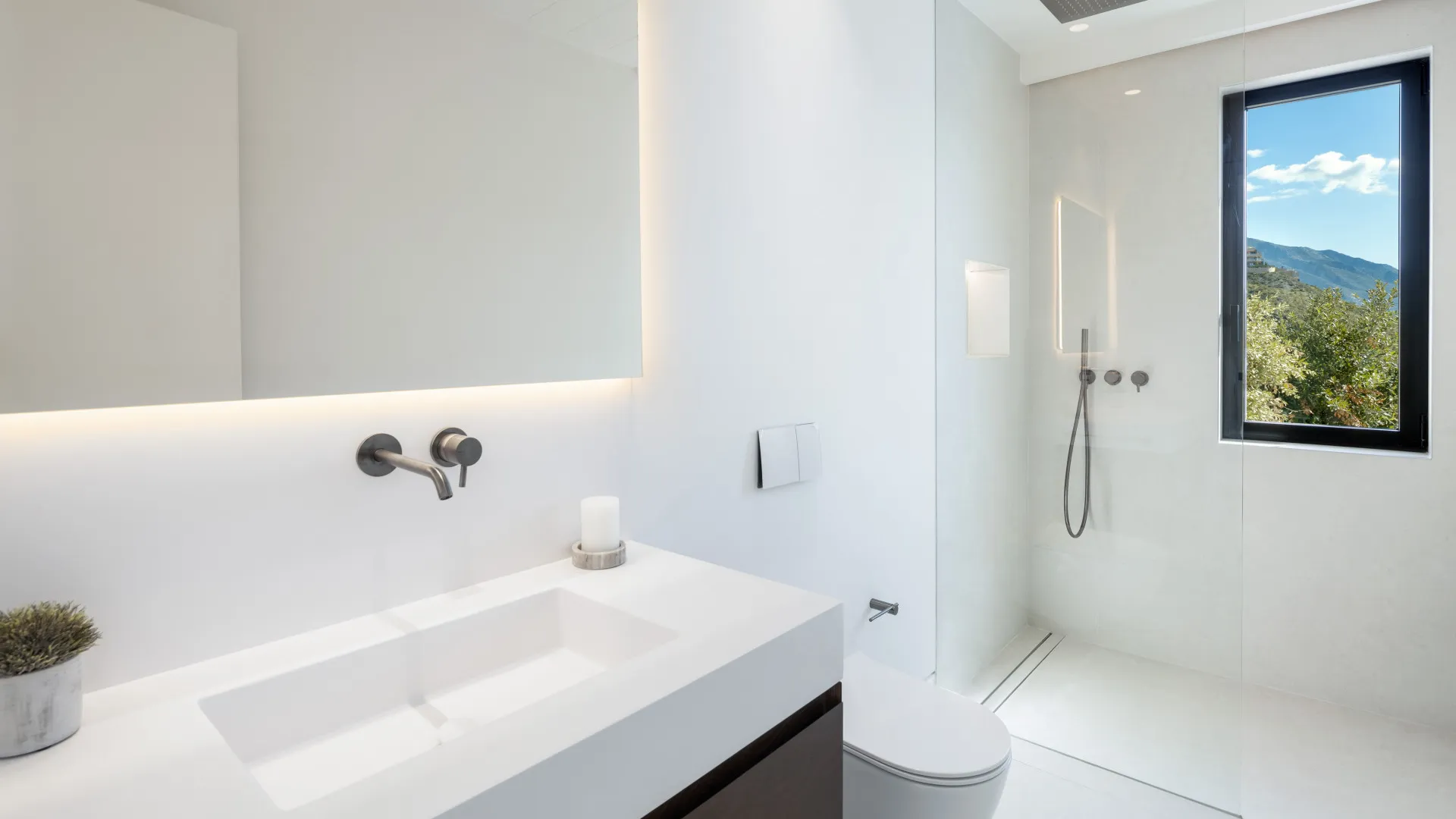 For sale villa with 6 bedrooms in Lomas de La Quinta