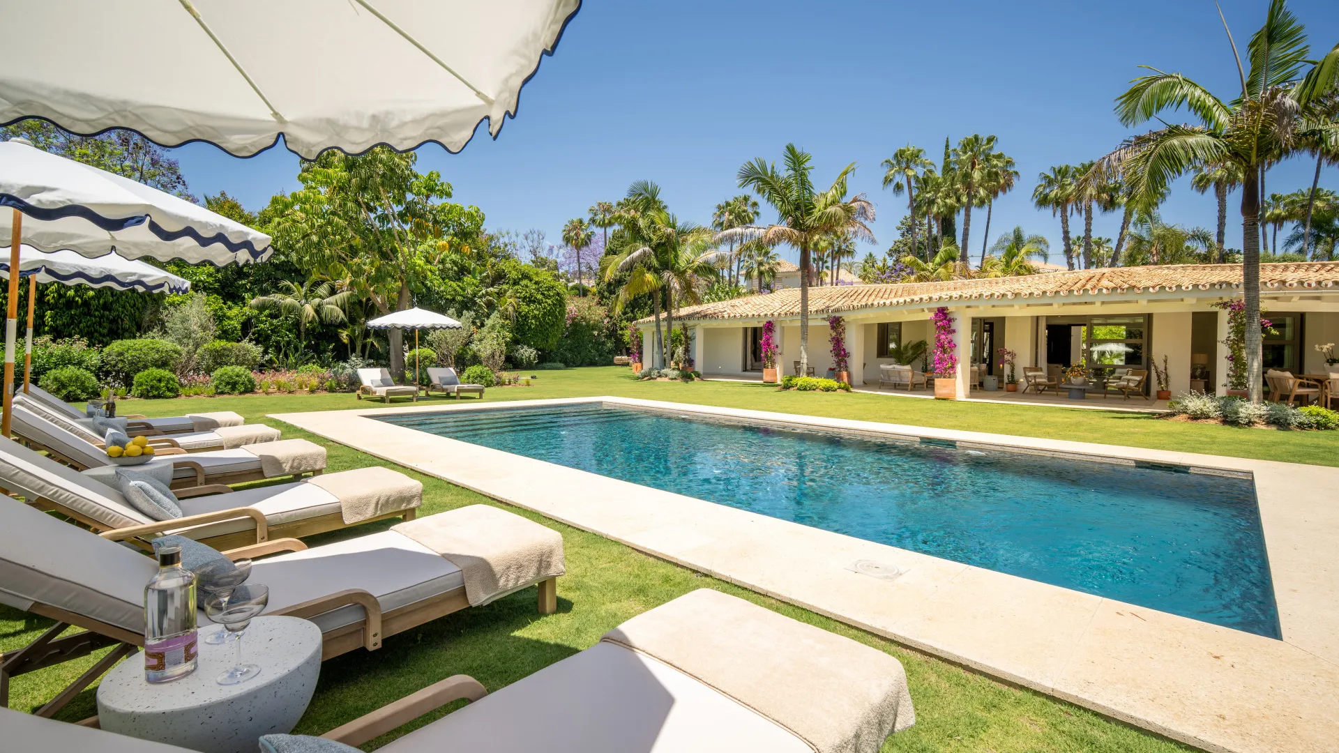 For sale La Cerquilla villa with 5 bedrooms