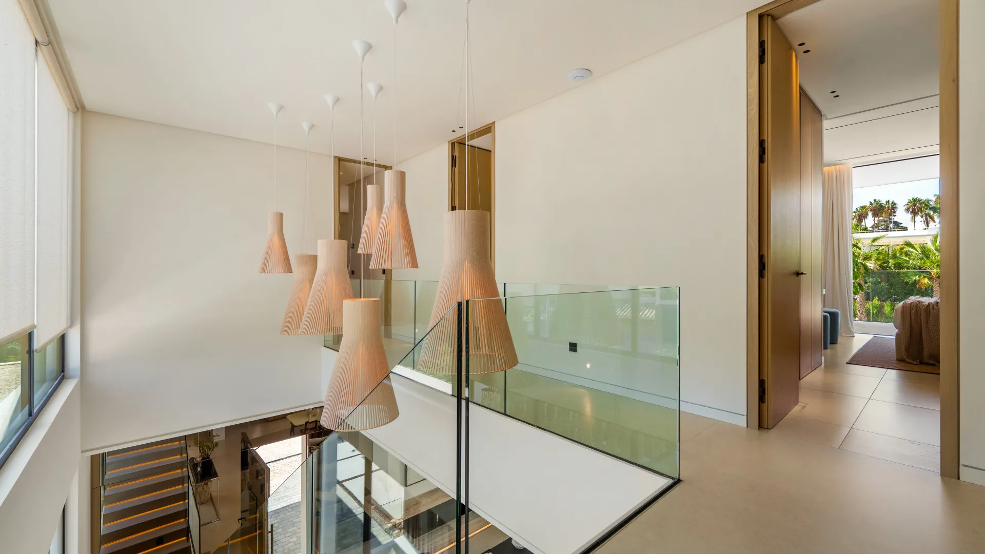 Villa for sale in Marbella Golden Mile with 5 bedrooms