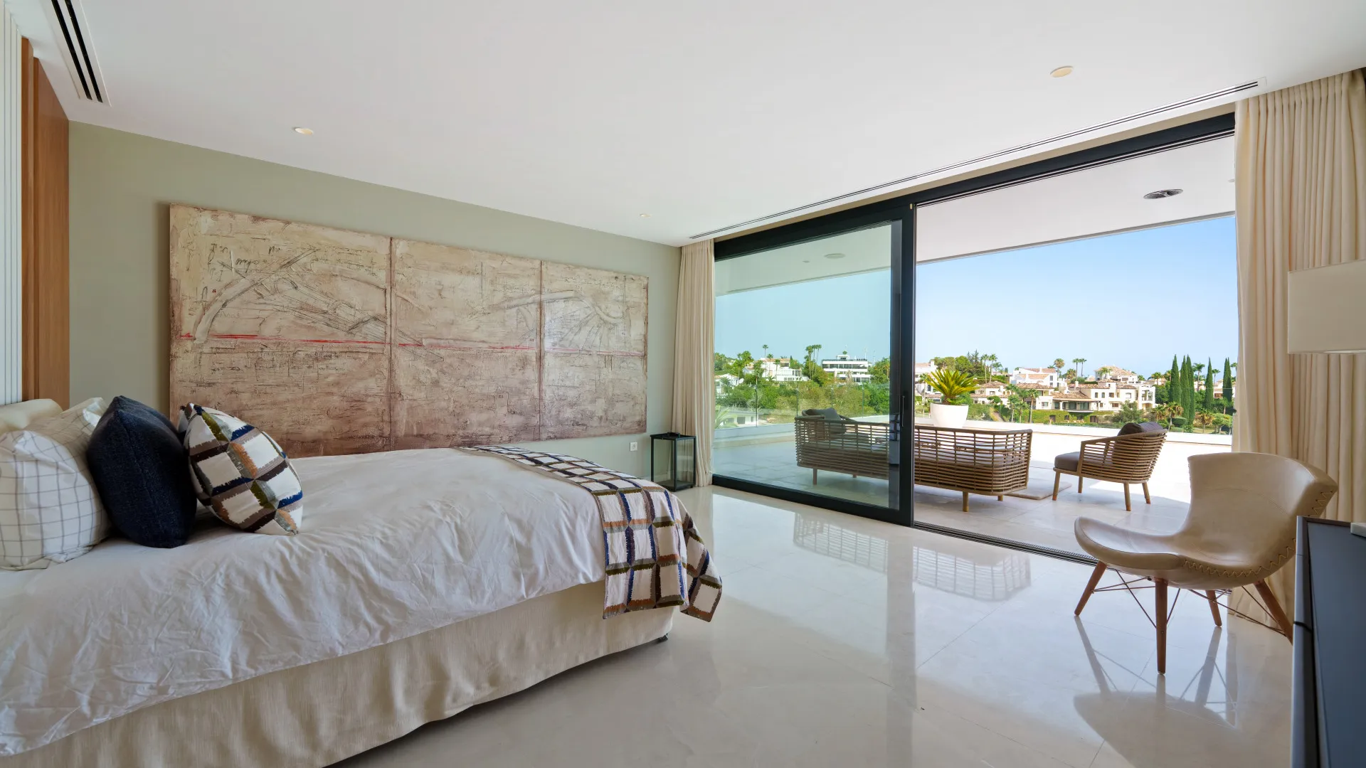 For sale Nueva Andalucia villa