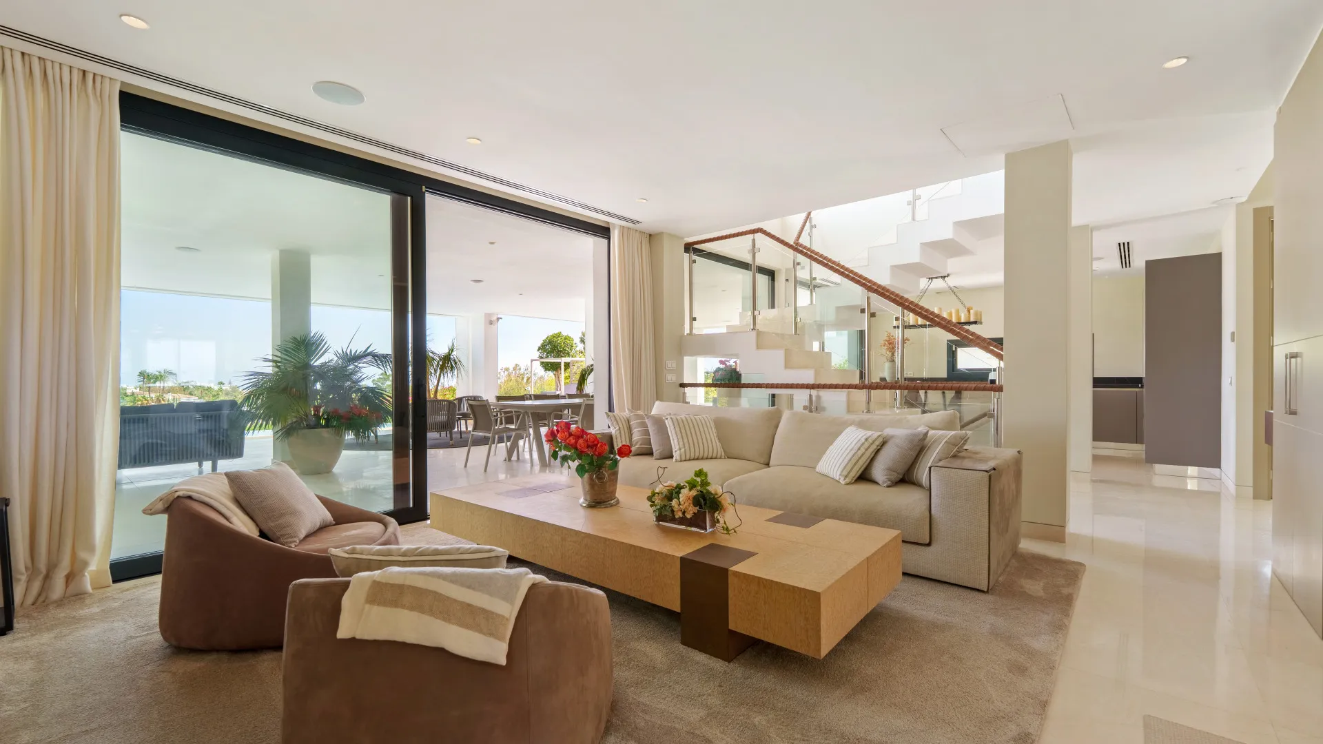 For sale Nueva Andalucia villa