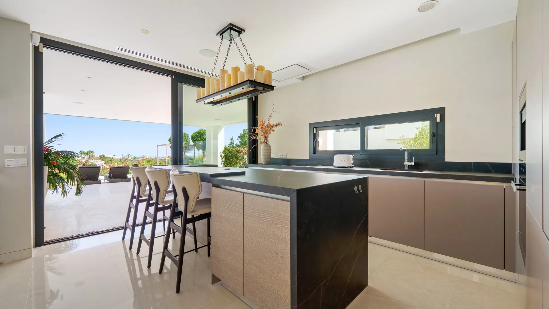 For sale Nueva Andalucia villa