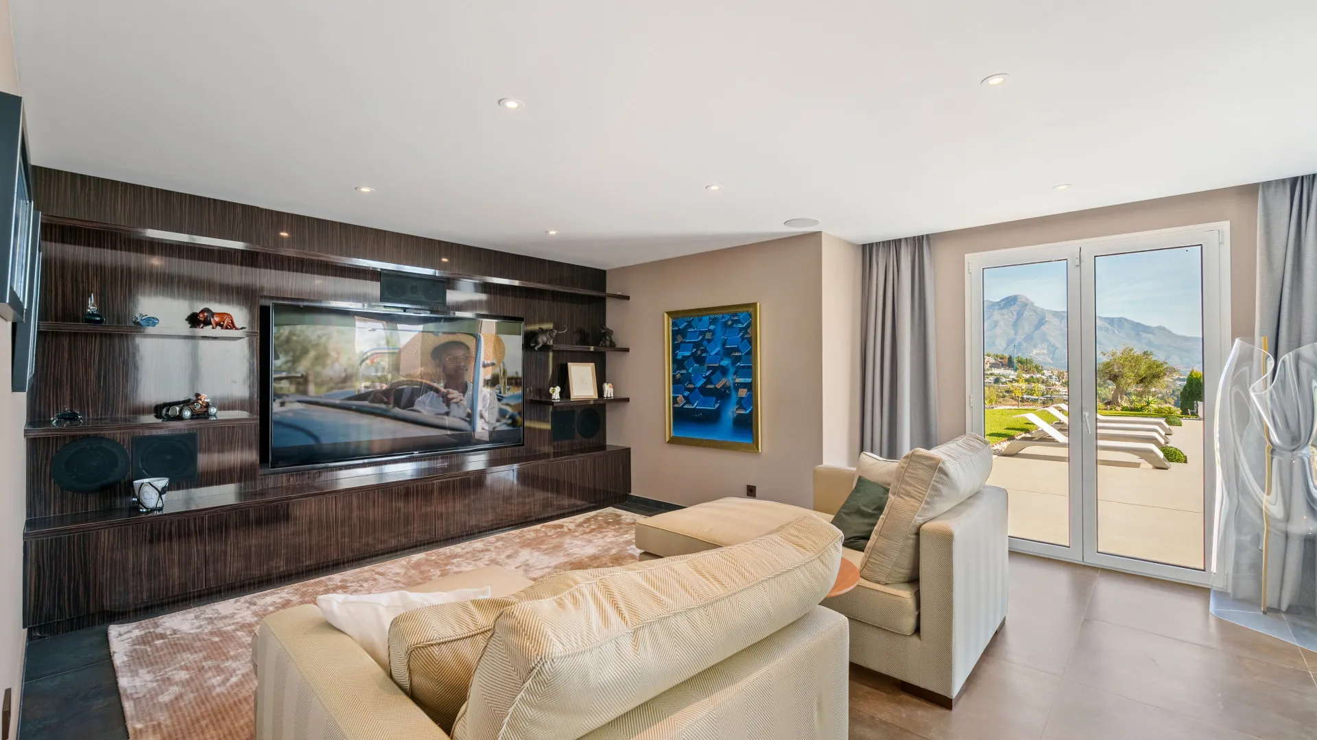 Puerto del Almendro, villa en venta de 9 dormitorios