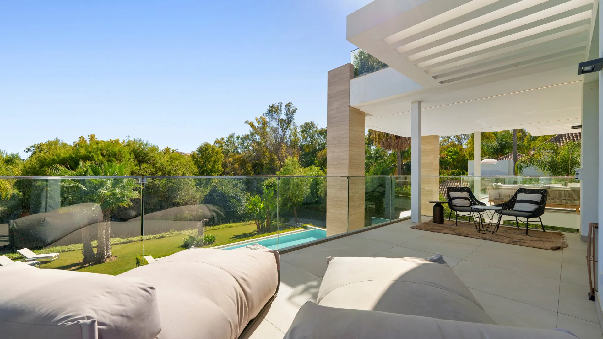 Buy Altos de Puente Romano villa