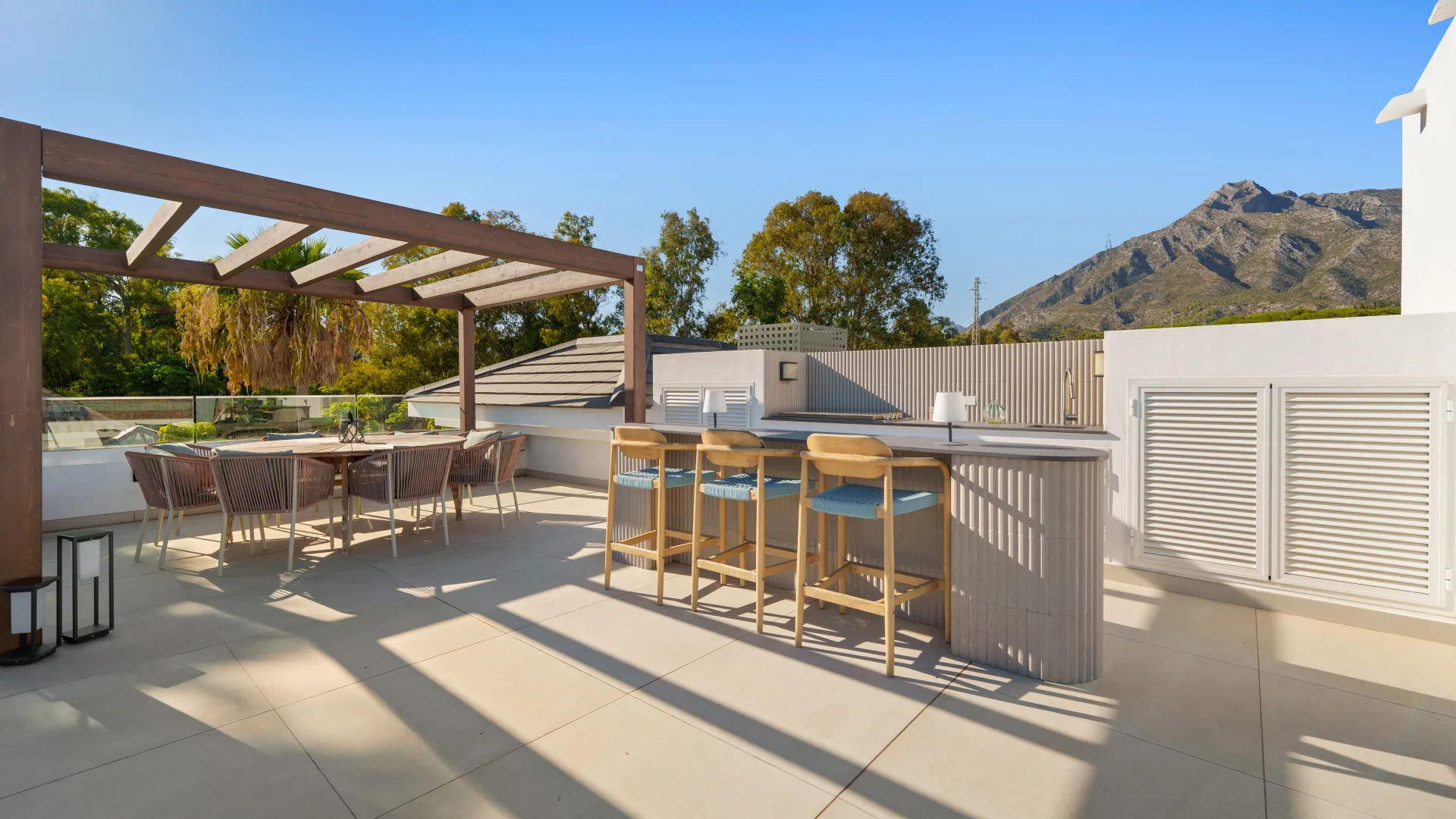 Buy Altos de Puente Romano villa