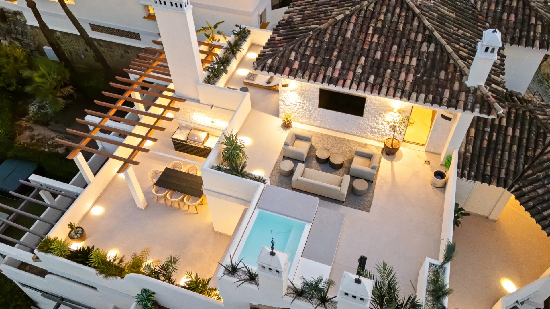 Se vende atico duplex de 3 dormitorios en Palacetes Los Belvederes