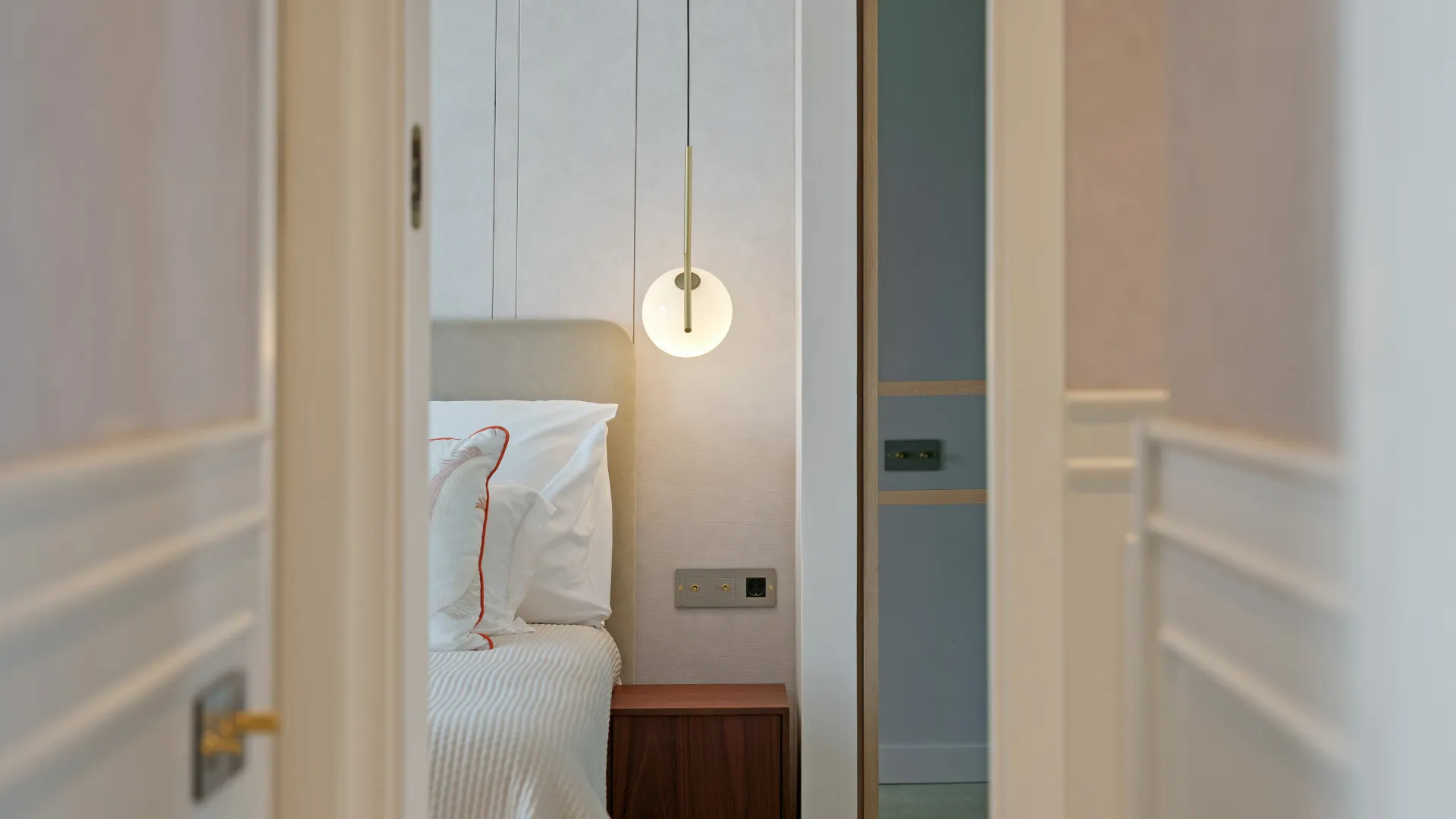 For sale Andalucia del Mar apartment with 2 bedrooms