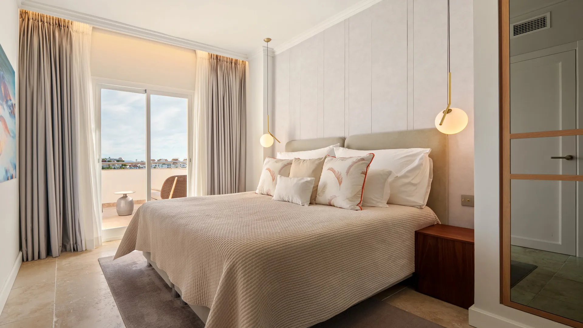 For sale Andalucia del Mar apartment with 2 bedrooms