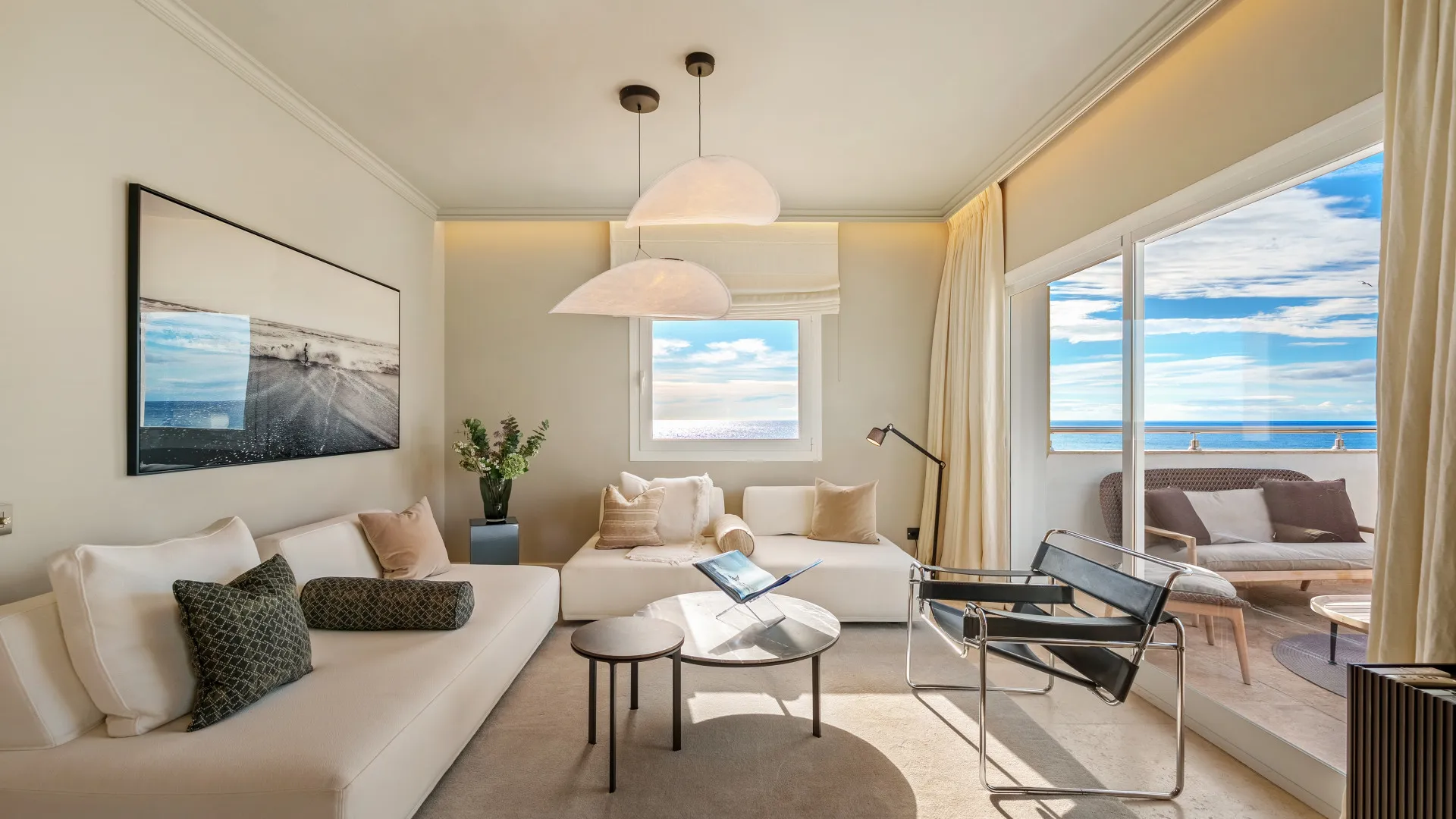 For sale Andalucia del Mar apartment with 2 bedrooms