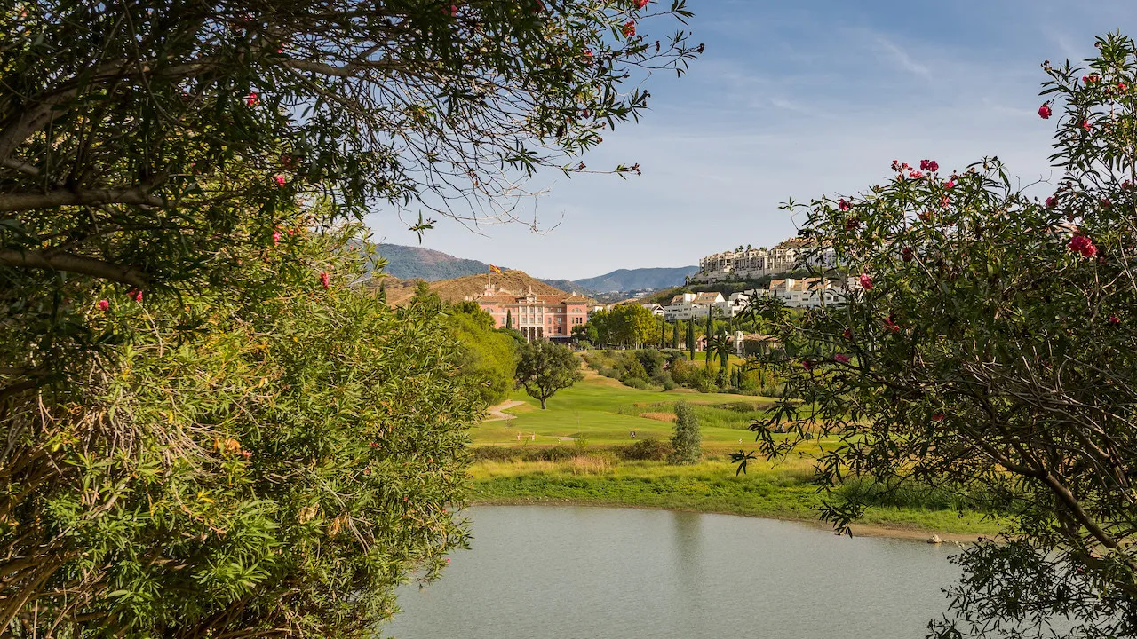 Benahavis, villa en venta con 6 dormitorios