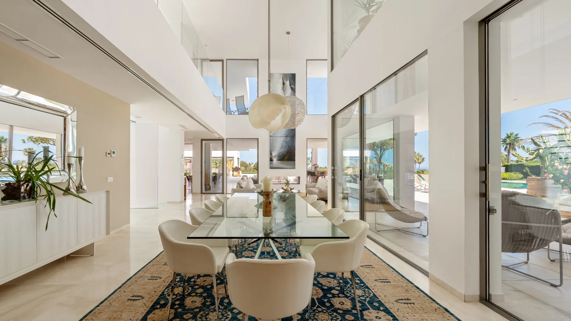 For sale La Cerquilla villa with 7 bedrooms