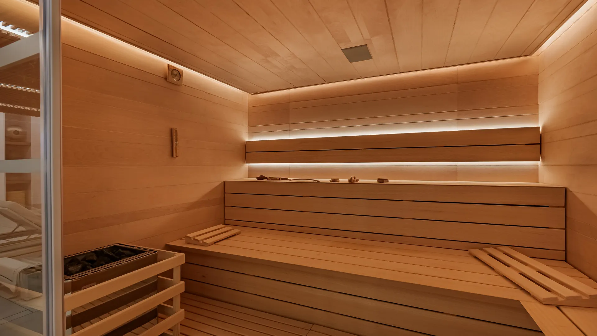 8 bedrooms La Quinta villa for sale