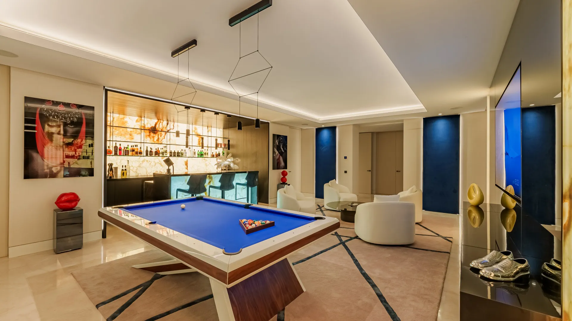 8 bedrooms La Quinta villa for sale