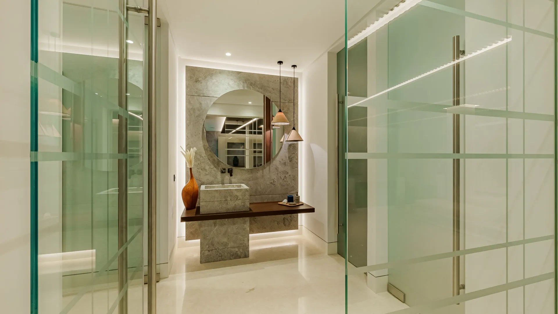 8 bedrooms La Quinta villa for sale