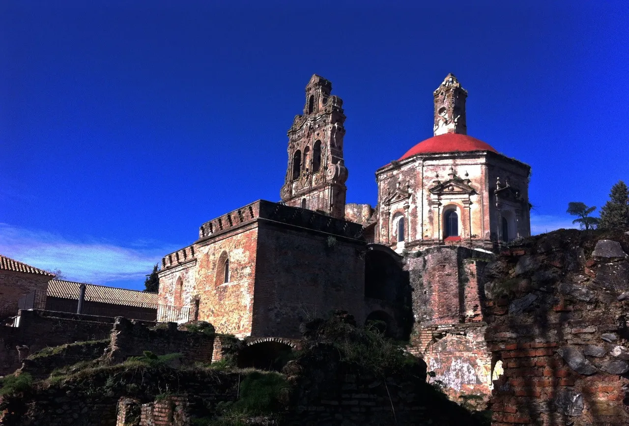 12 bedrooms Cazalla de la Sierra unique building for sale