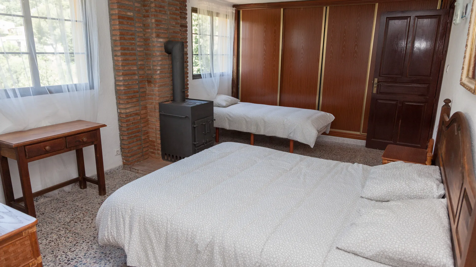 Comprar villa de 5 dormitorios en Mijas