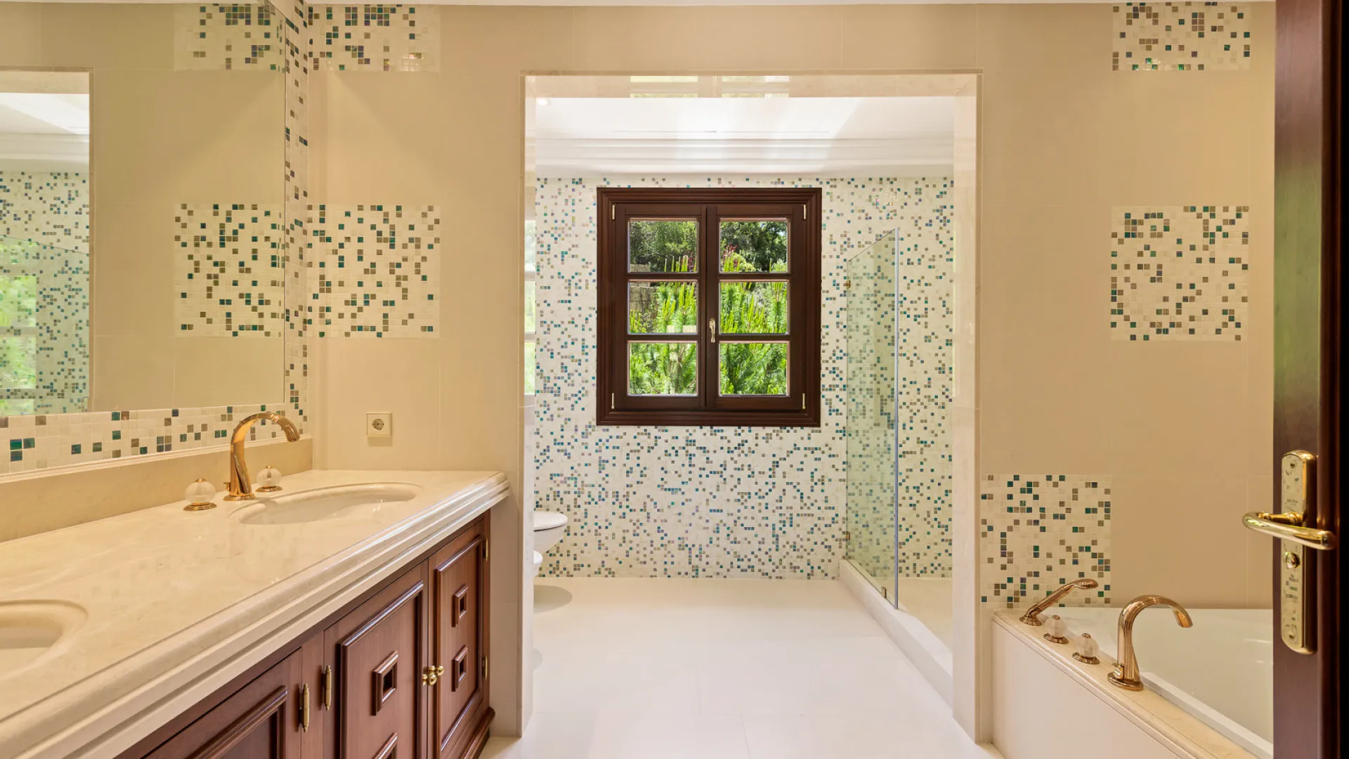 10 bedrooms La Zagaleta villa for sale