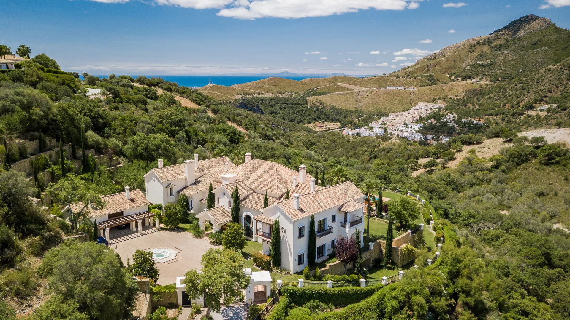 10 bedrooms La Zagaleta villa for sale