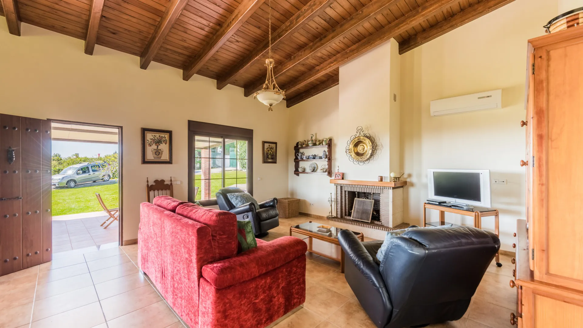 Comprar villa con 3 dormitorios en El Padron