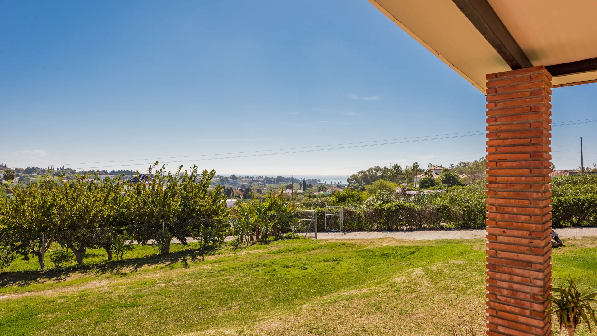 Comprar villa con 3 dormitorios en El Padron