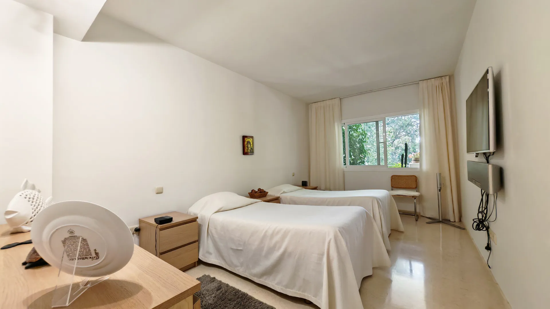 Elviria, apartamento planta baja con 2 dormitorios a la venta