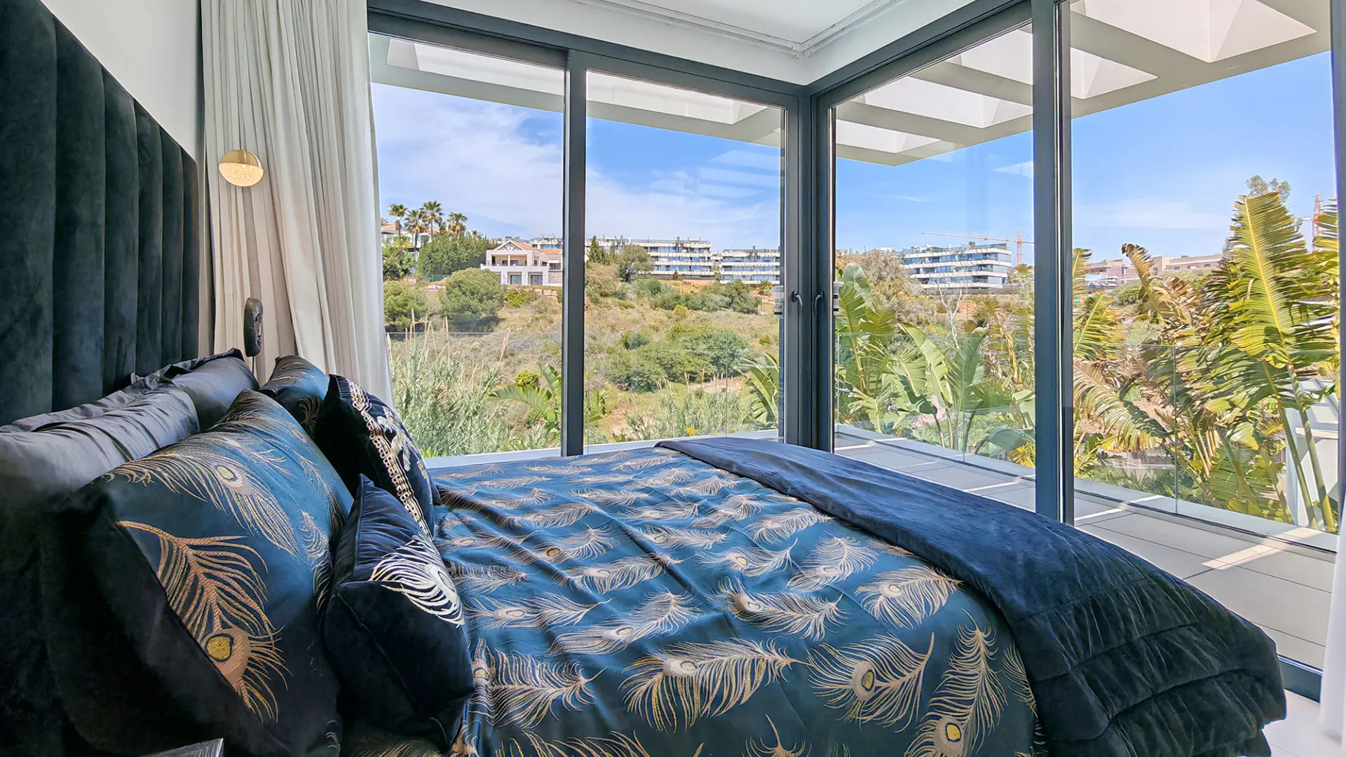 Villa de 5 dormitorios en venta en La Resina Golf