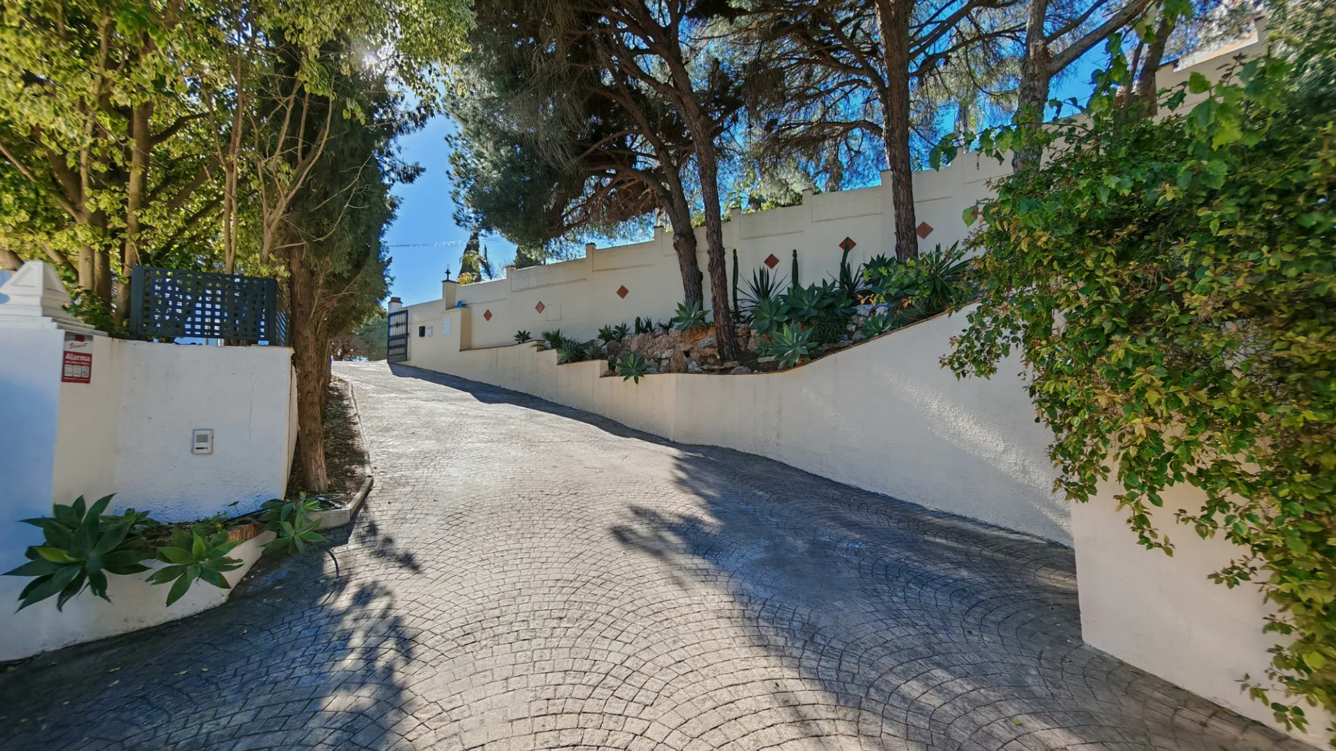 For sale Elviria 3 bedrooms villa