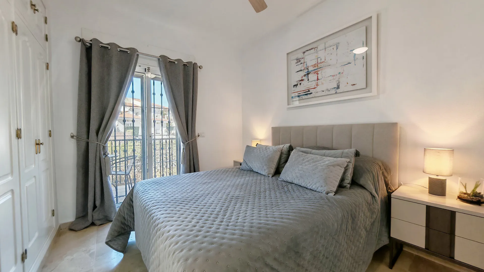 Buy town house in Riviera del Sol with 4 bedrooms