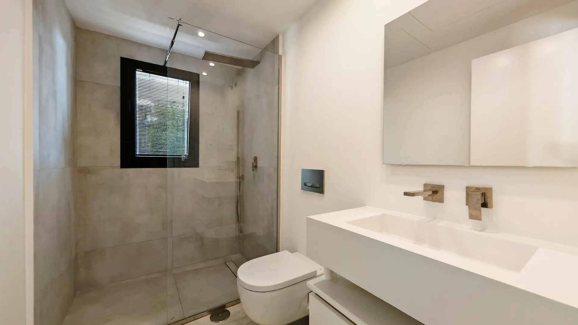 5 bedrooms villa for sale in El Chaparral