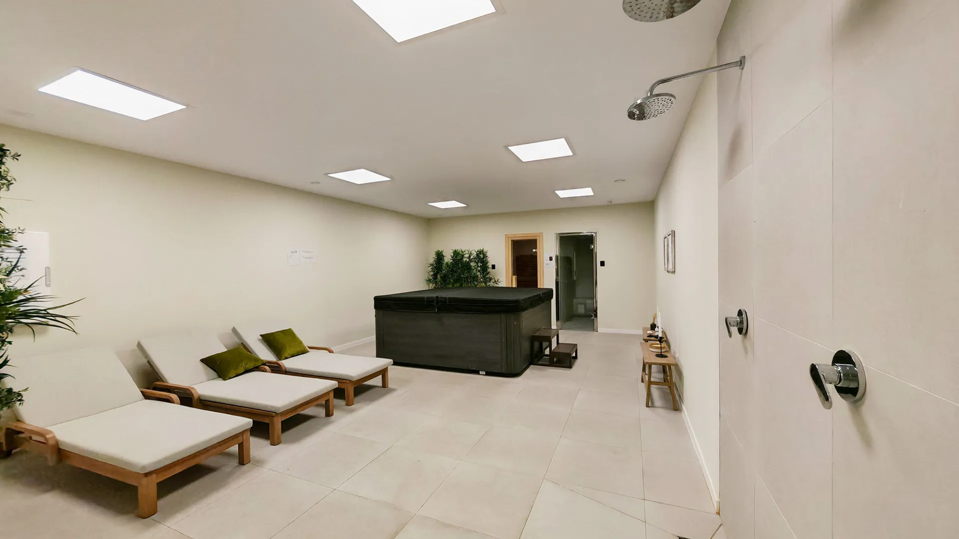 Se vende adosado de 4 dormitorios en Cala de Mijas