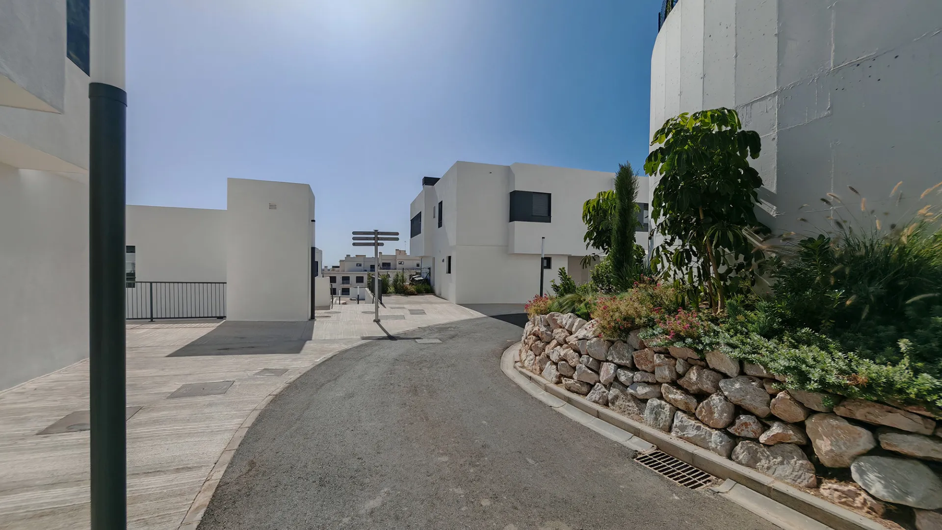 Se vende adosado de 4 dormitorios en Cala de Mijas