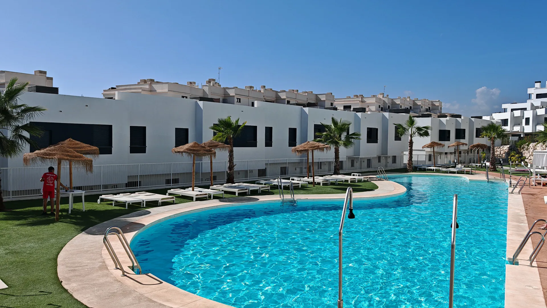 Se vende adosado de 4 dormitorios en Cala de Mijas