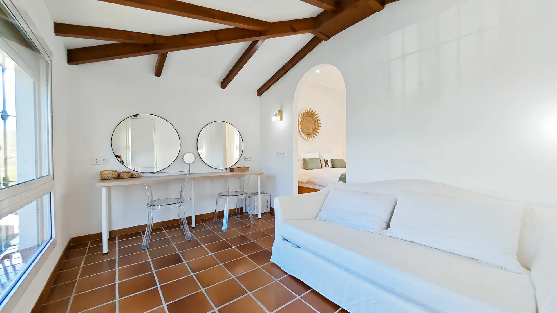 Villa in Las Chapas for sale