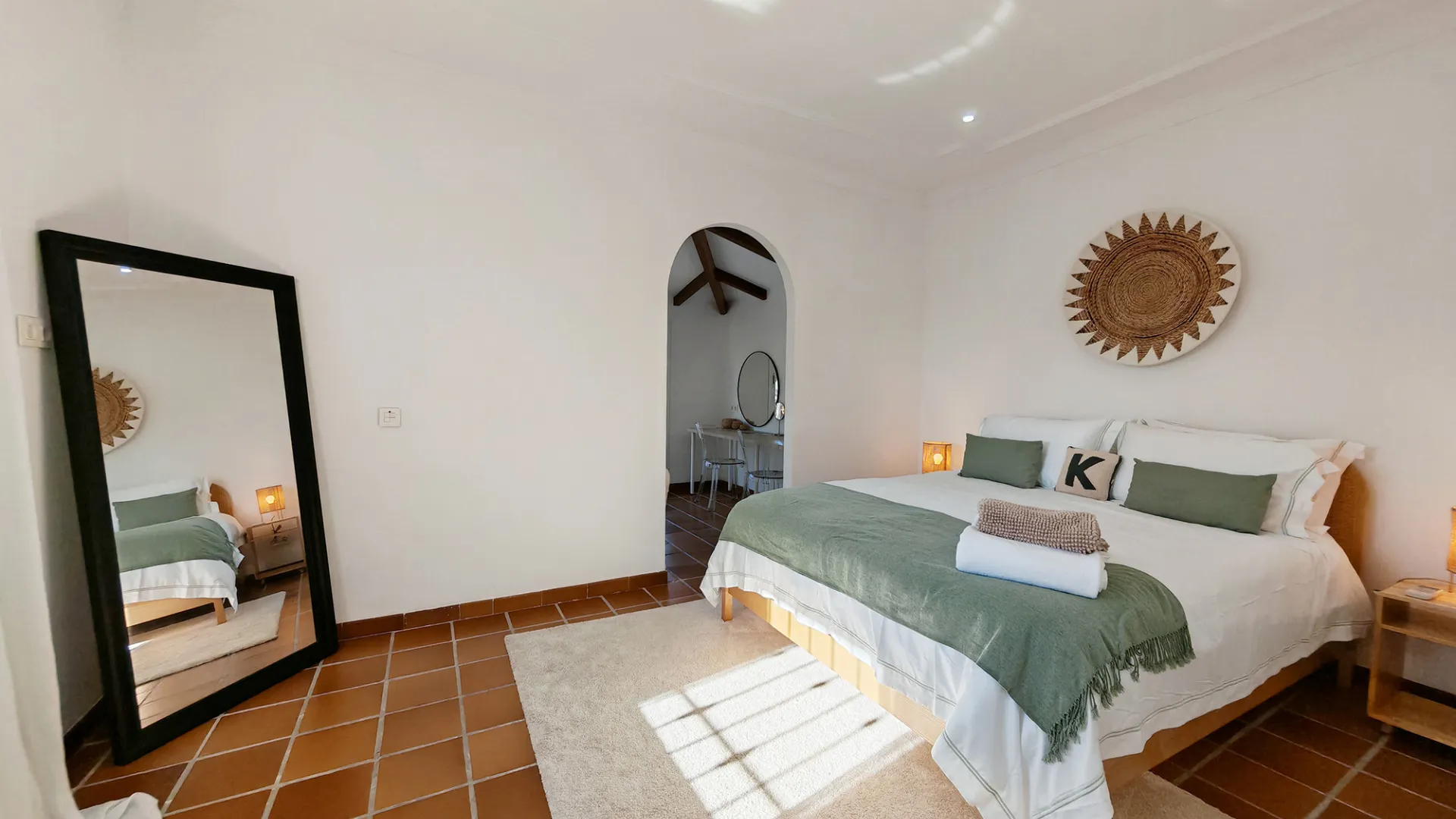 Villa in Las Chapas for sale