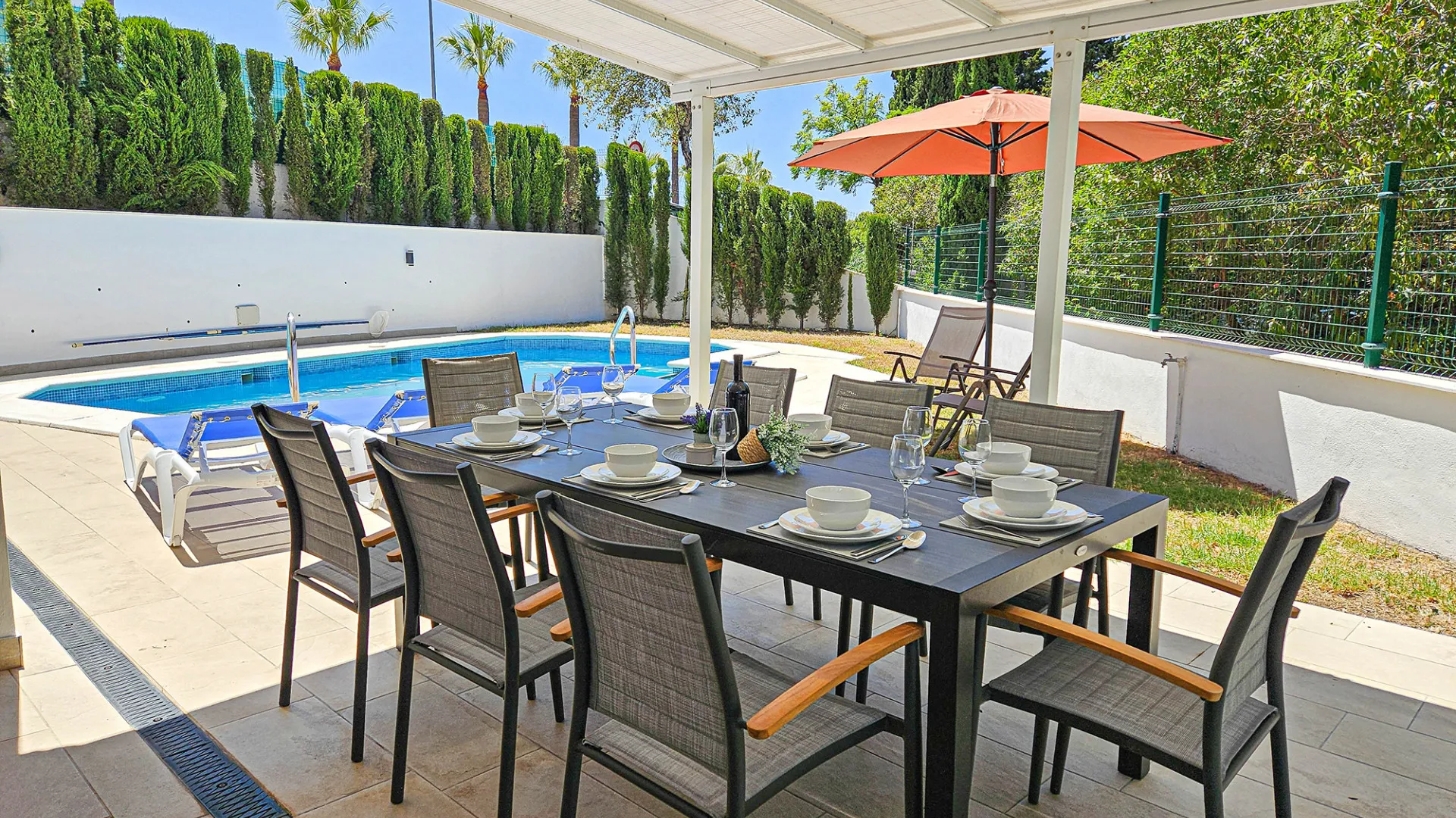 Se vende villa en Riviera del Sol de 4 dormitorios