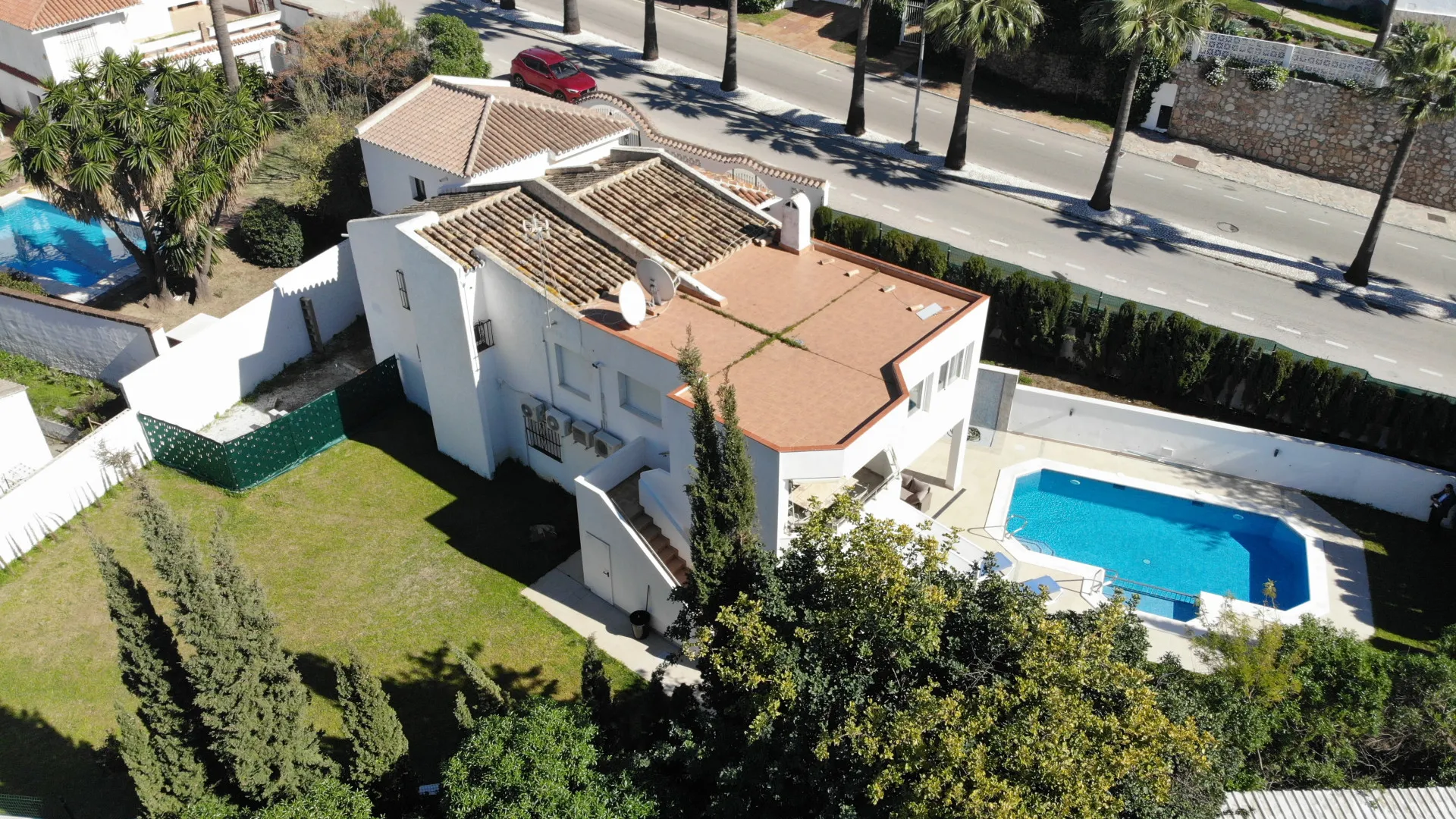 Se vende villa en Riviera del Sol de 4 dormitorios
