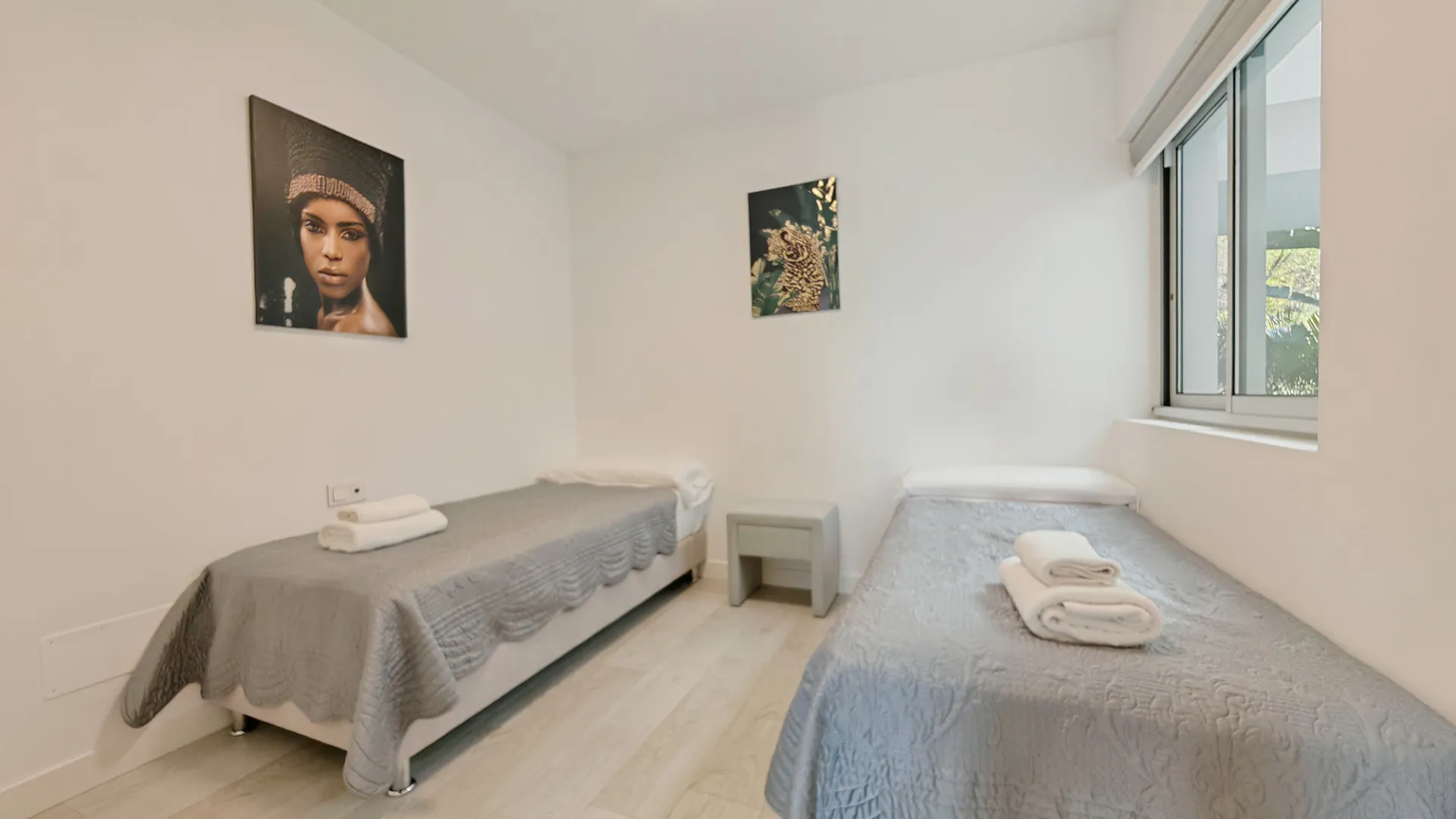 For sale ground floor apartment in Alcazaba Lagoon with 2 bedrooms