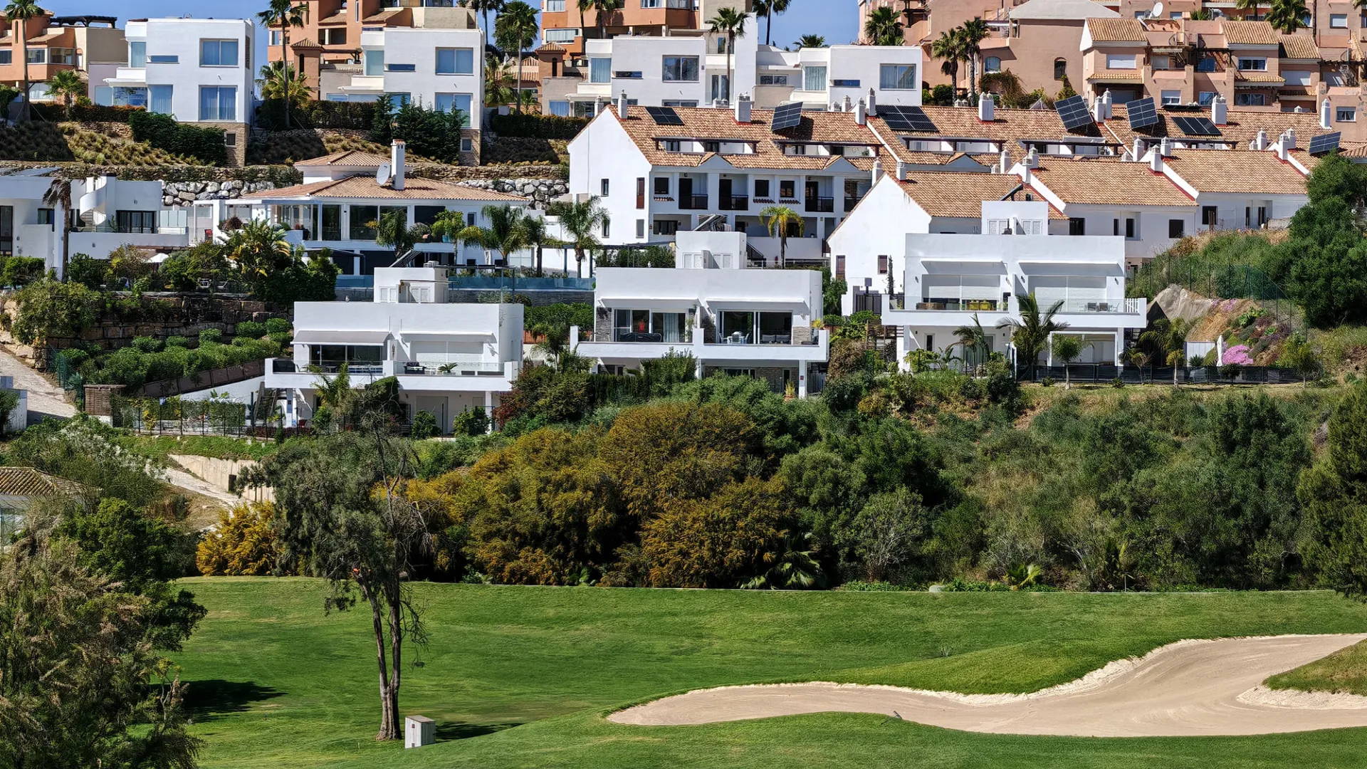 Semi detached villa for sale in Riviera del Sol