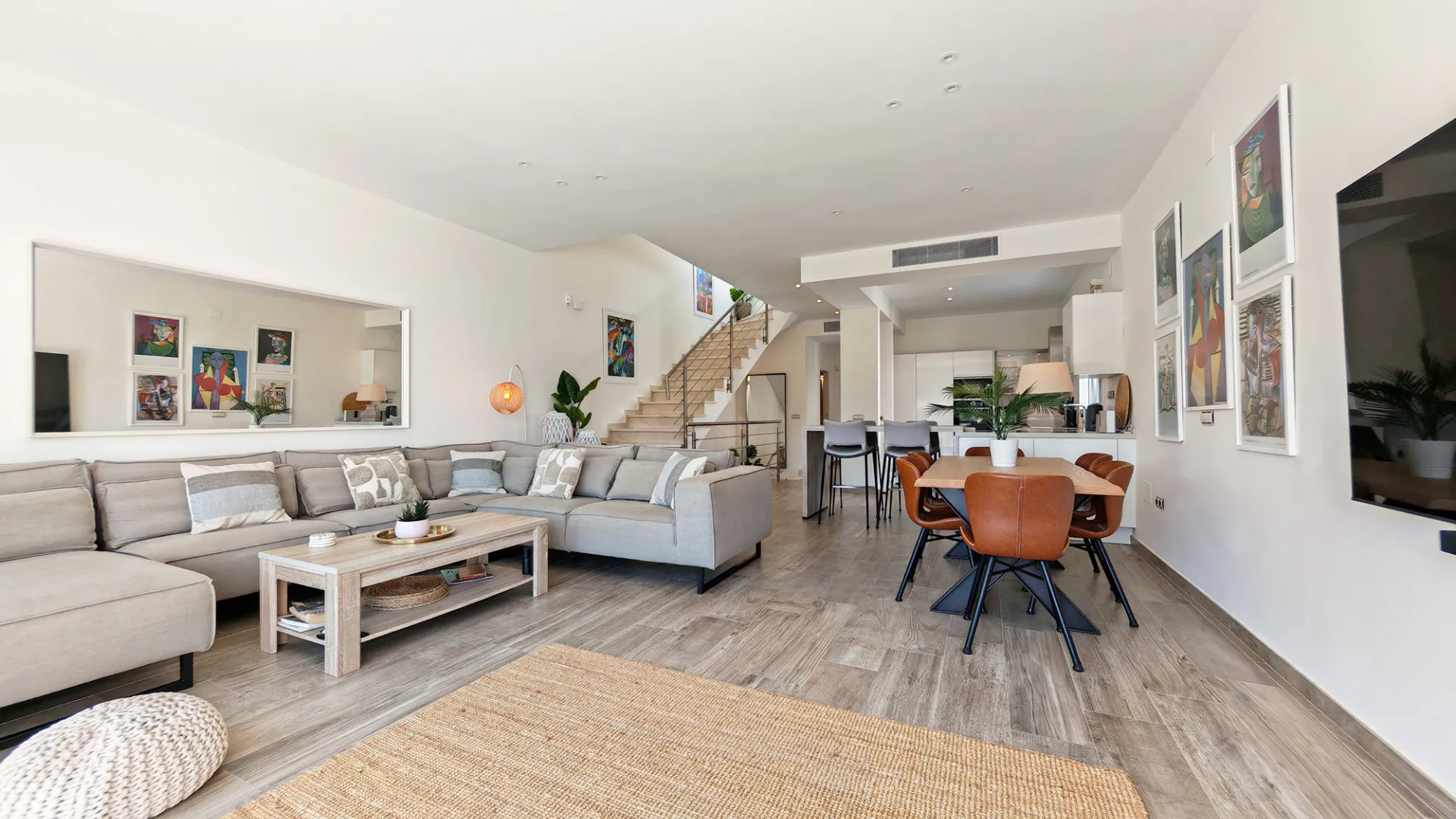 Semi detached villa for sale in Riviera del Sol