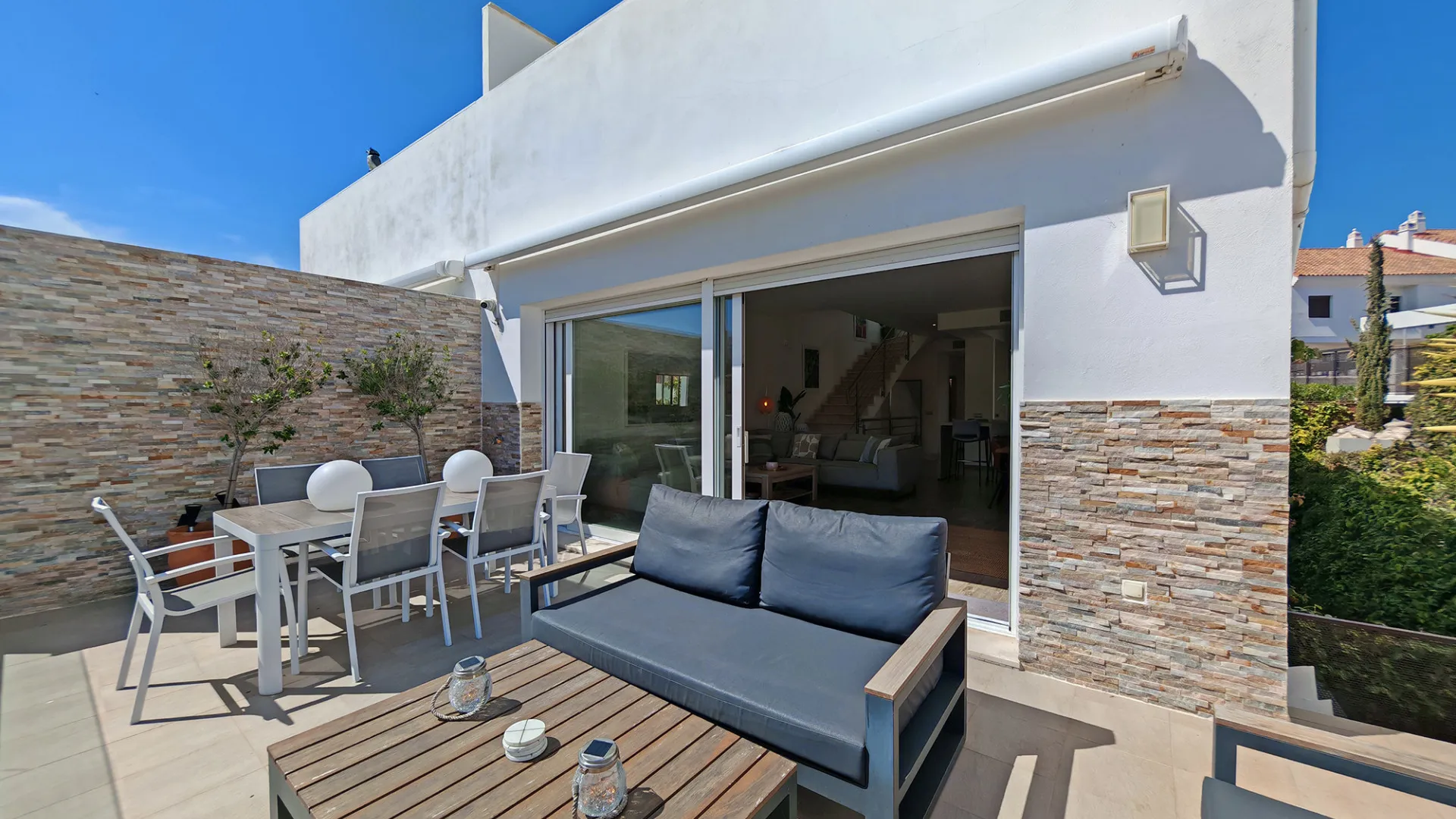Semi detached villa for sale in Riviera del Sol